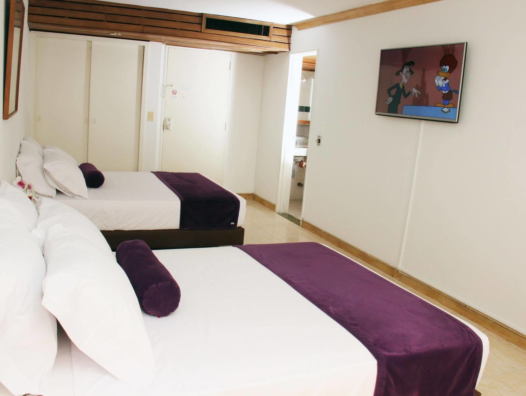 Ayenda 1235 Botero Otel Medellín Dış mekan fotoğraf
