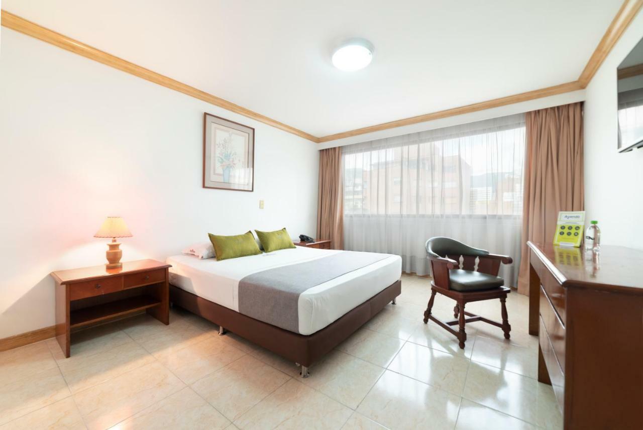 Ayenda 1235 Botero Otel Medellín Dış mekan fotoğraf