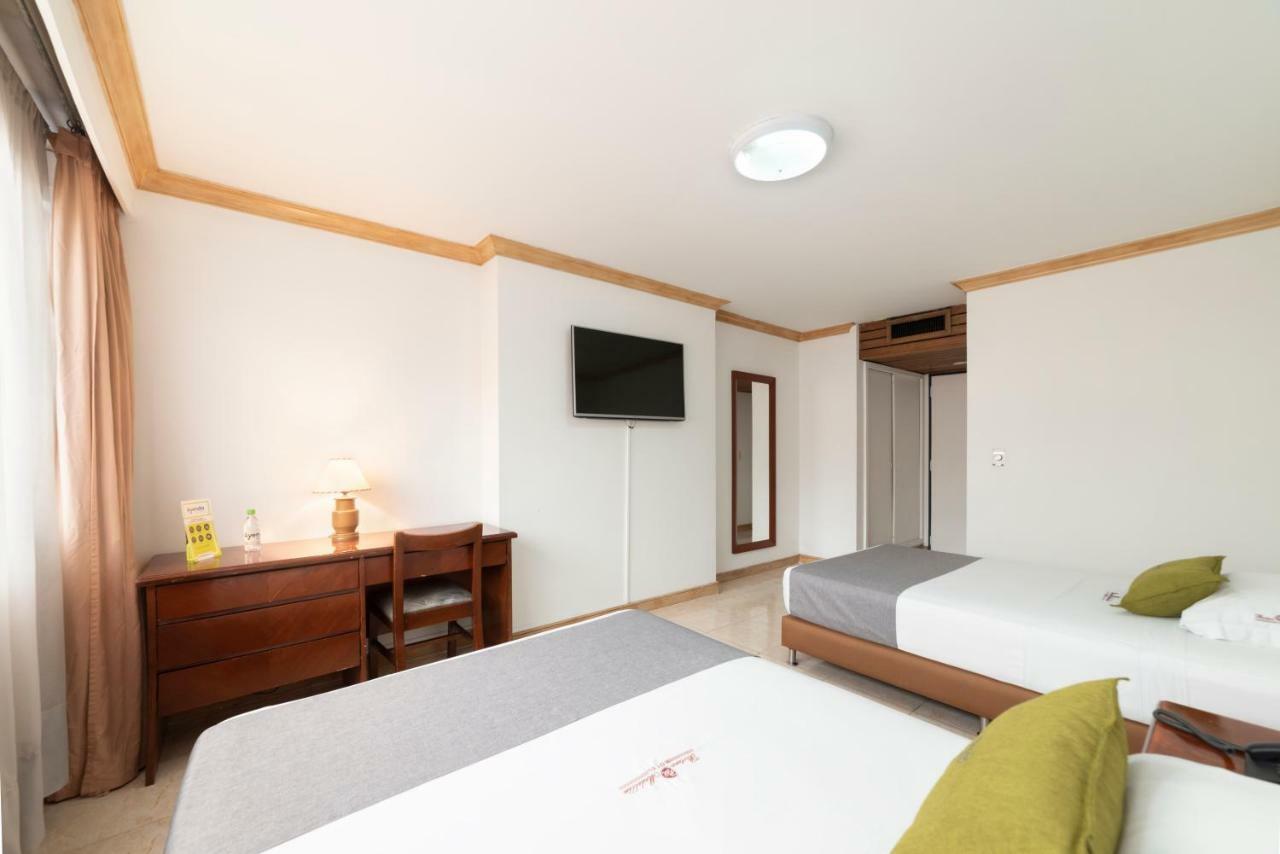 Ayenda 1235 Botero Otel Medellín Dış mekan fotoğraf
